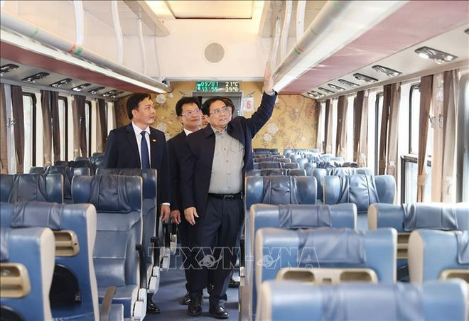 Le Premier ministre Pham Minh Chinh exhorte le secteur ferroviaire à se moderniser ảnh 2 Le Premier ministre Pham Minh Chinh exhorte le secteur ferroviaire à se moderniser ảnh 2