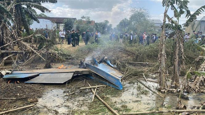 Crash d'un avion militaire dans la province de Quang Nam ảnh 1 Crash d'un avion militaire dans la province de Quang Nam ảnh 1