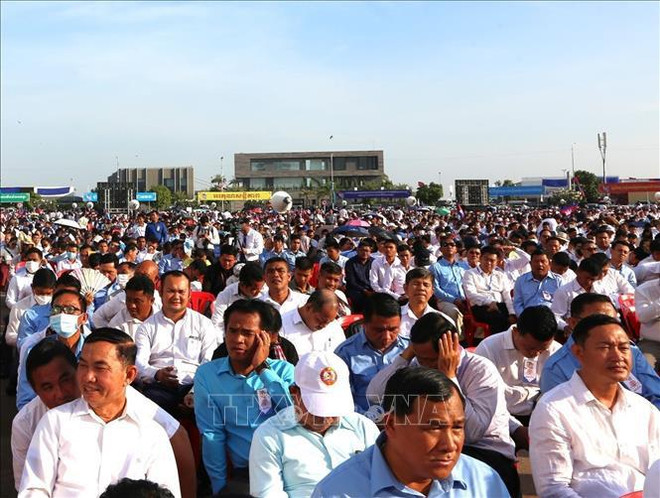 Le chef du Parti du peuple cambodgien souligne la victoire sur le régime génocidaire ảnh 2 Le chef du Parti du peuple cambodgien souligne la victoire sur le régime génocidaire ảnh 2