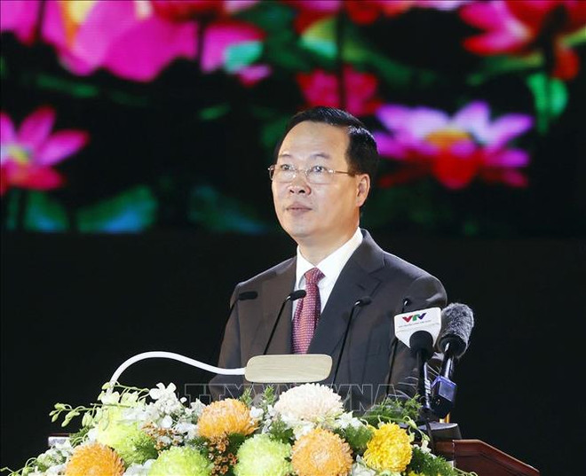 Le président Vo Van Thuong veut faire de Cân Tho une ville moderne et riche d’identité du delta du Mékong ảnh 2 Le président Vo Van Thuong veut faire de Cân Tho une ville moderne et riche d’identité du delta du Mékong ảnh 2