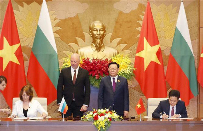 Le Vietnam et la Bulgarie déterminés à approfondir davantage leurs relations ảnh 3 Le Vietnam et la Bulgarie déterminés à approfondir davantage leurs relations ảnh 3