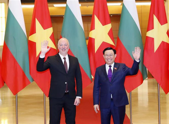 Le Vietnam et la Bulgarie déterminés à approfondir davantage leurs relations ảnh 1 Le Vietnam et la Bulgarie déterminés à approfondir davantage leurs relations ảnh 1