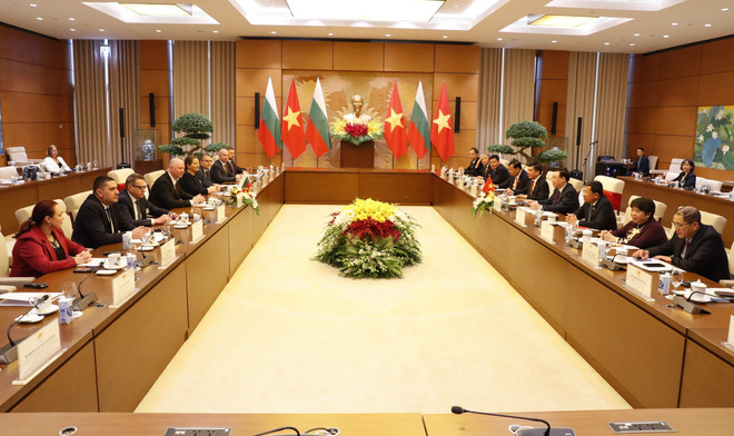 Le Vietnam et la Bulgarie déterminés à approfondir davantage leurs relations ảnh 2 Le Vietnam et la Bulgarie déterminés à approfondir davantage leurs relations ảnh 2