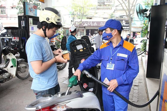 Proposition de garantir la flexibilité pour maîtriser la montée des prix des carburants ảnh 1 Proposition de garantir la flexibilité pour maîtriser la montée des prix des carburants ảnh 1