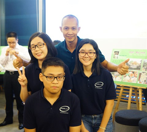 Trois Vietnamiens au 3e Festival international de la photographie pour les élèves au Japon ảnh 1 Trois Vietnamiens au 3e Festival international de la photographie pour les élèves au Japon ảnh 1