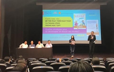 Table-ronde: Quelles stratégies pour se développer et réussir ses études ? ảnh 1 Table-ronde: Quelles stratégies pour se développer et réussir ses études ? ảnh 1