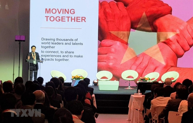 La première édition du Vietnam Global Leaders Forum se tient en France ảnh 1