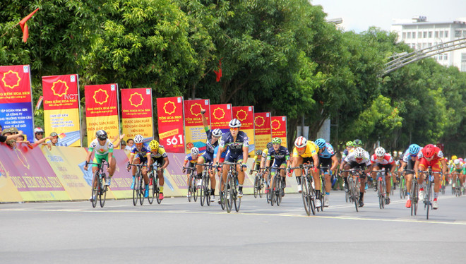 La 3e édition de la course internationale de cyclisme VTV – Coupe Ton Hoa Sen ảnh 1 La 3e édition de la course internationale de cyclisme VTV – Coupe Ton Hoa Sen ảnh 1