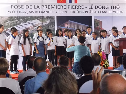 Pose de la première pierre du nouveau Lycée français de Hanoï ảnh 2