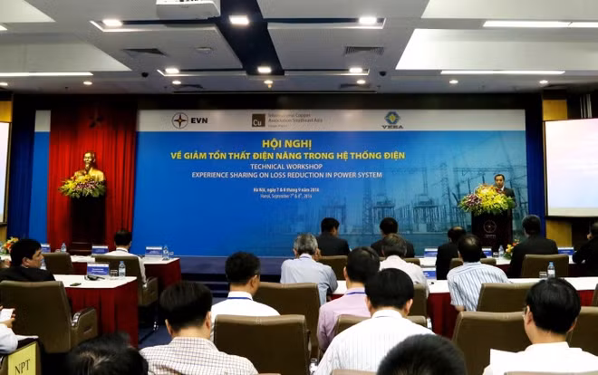 Partage d’expériences dans la réduction des pertes de transport d'électricité ảnh 1