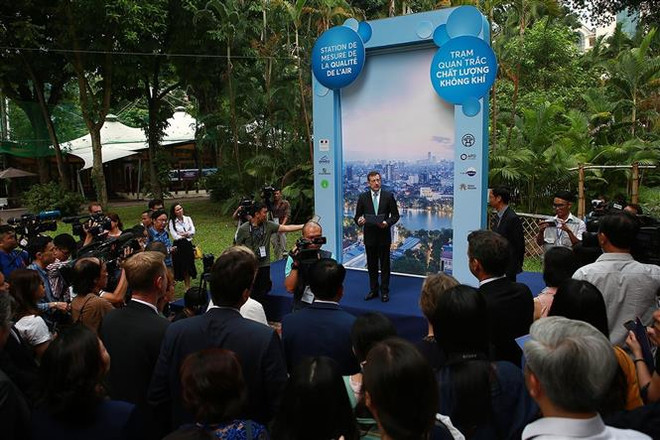 Une autre station de mesure de la qualité de l'air est implantée à Hanoï ảnh 1 Une autre station de mesure de la qualité de l'air est implantée à Hanoï ảnh 1