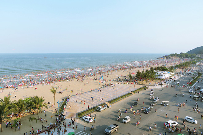 Thanh Hoa veut faire du tourisme le fer de lance de son économie ảnh 1 Thanh Hoa veut faire du tourisme le fer de lance de son économie ảnh 1