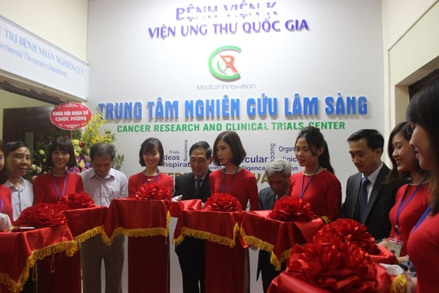 Le premier centre de recherche clinique sur le cancer au Vietnam ảnh 1