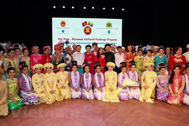 Accélération de la promotion culturelle du Vietnam au Myanmar ảnh 1 Accélération de la promotion culturelle du Vietnam au Myanmar ảnh 1