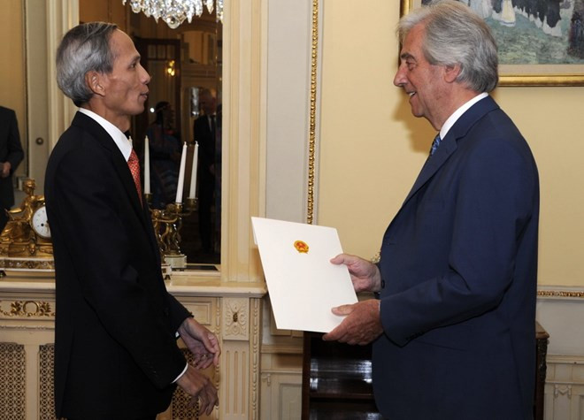 Renforcement des relations entre le Vietnam et l'Uruguay ảnh 1 Renforcement des relations entre le Vietnam et l'Uruguay ảnh 1