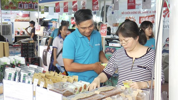 HCM-Ville: 280 entreprises présentes à la foire de la consommation 2017 ảnh 1 HCM-Ville: 280 entreprises présentes à la foire de la consommation 2017 ảnh 1