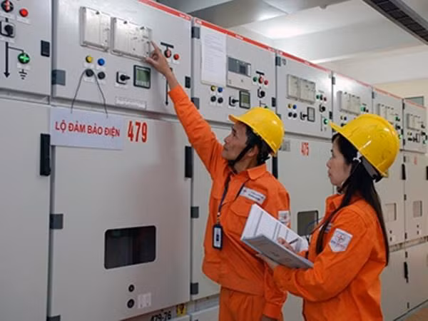L'électricité importée de Chine a augmenté de 16,7% en cinq premiers mois ảnh 1 L'électricité importée de Chine a augmenté de 16,7% en cinq premiers mois ảnh 1