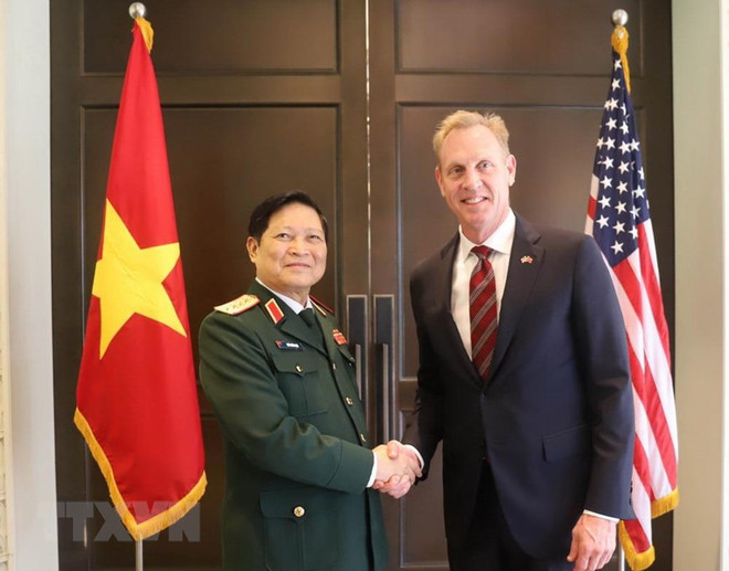 Activités du ministre de la Défense Ngô Xuân Lich en marge du 18e Dialoguie Shangri-La ảnh 1 Activités du ministre de la Défense Ngô Xuân Lich en marge du 18e Dialoguie Shangri-La ảnh 1