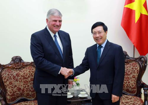 Le vice-PM Pham Binh Minh reçoit le président de Samaritan’s Purse Intenational Relief ảnh 1 Le vice-PM Pham Binh Minh reçoit le président de Samaritan’s Purse Intenational Relief ảnh 1