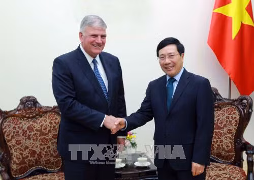 Le vice-PM Pham Binh Minh reçoit le président de Samaritan’s Purse Intenational Relief ảnh 1