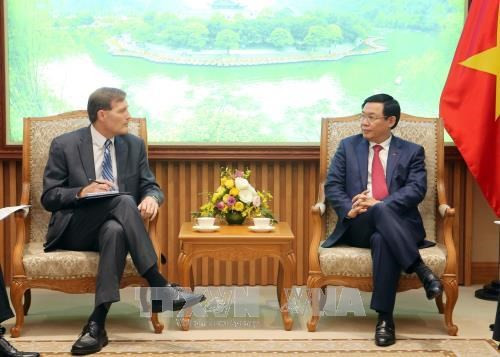 Le vice-PM Vuong Dinh Huê salue les apports de l’USAID ảnh 1 Le vice-PM Vuong Dinh Huê salue les apports de l’USAID ảnh 1