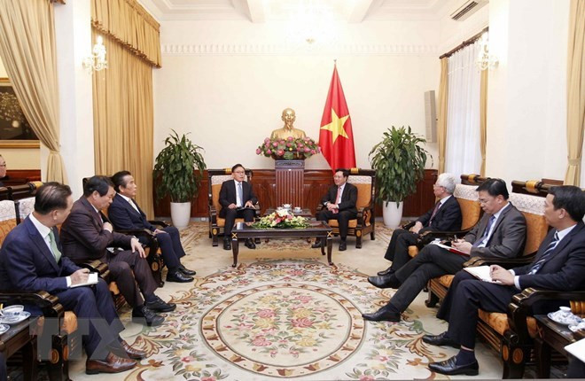 Le vice-PM Pham Binh Minh reçoit le consul général honoraire du Vietnam en R. de Corée ảnh 1 Le vice-PM Pham Binh Minh reçoit le consul général honoraire du Vietnam en R. de Corée ảnh 1