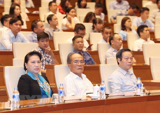 La présidente de l’AN assiste à un débat sur le Président Ton Duc Thang ảnh 1 La présidente de l’AN assiste à un débat sur le Président Ton Duc Thang ảnh 1
