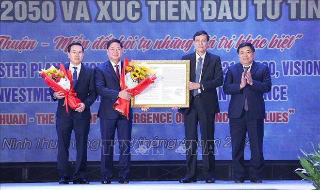 Le PM Pham Minh Chinh exhorte Ninh Thuân à maximiser ses potentitalités de développement ảnh 2 Le PM Pham Minh Chinh exhorte Ninh Thuân à maximiser ses potentitalités de développement ảnh 2