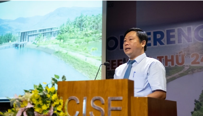 Près de 200 scientifiques et ingénieurs à la conférence IEEE en temps réel à Quy Nhon ảnh 1 Près de 200 scientifiques et ingénieurs à la conférence IEEE en temps réel à Quy Nhon ảnh 1