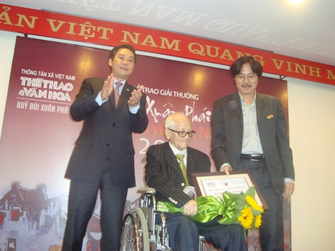 8e Prix «Bùi Xuân Phai» : Giang Quân remporte la plus haute distinction ảnh 1  8e Prix «Bùi Xuân Phai» : Giang Quân remporte la plus haute distinction ảnh 1