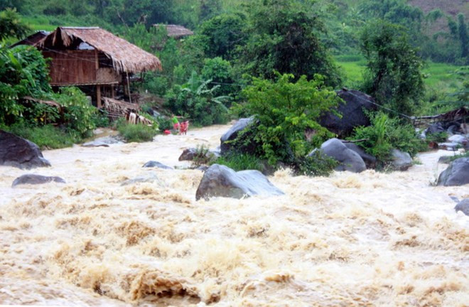 Crues à Nghe An : 4 morts et plus de 191 milliards de dôngs de pertes ảnh 1 Crues à Nghe An : 4 morts et plus de 191 milliards de dôngs de pertes ảnh 1