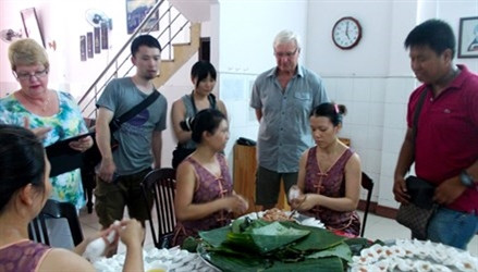 Un tour à la découverte de la gastronomie de Hôi An ảnh 1 Un tour à la découverte de la gastronomie de Hôi An ảnh 1