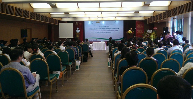 Conférence scientifique sur les progrès dans le traitement des maladies digestives ảnh 1 Conférence scientifique sur les progrès dans le traitement des maladies digestives ảnh 1