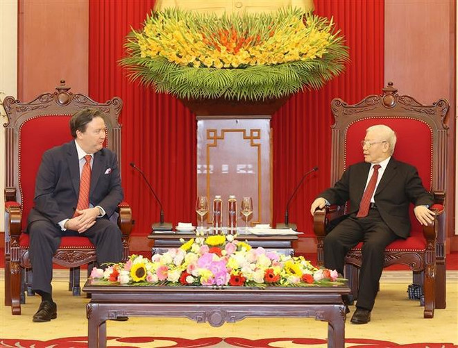 Le leader du PCV Nguyên Phu Trong reçoit le nouvel ambassadeur des États-Unis au Vietnam ảnh 1 Le leader du PCV Nguyên Phu Trong reçoit le nouvel ambassadeur des États-Unis au Vietnam ảnh 1