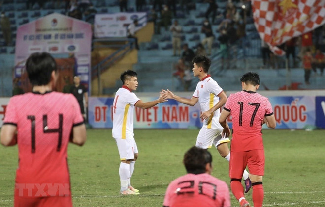 Football: l’équipe vietnamienne des moins de 23 ans bat l’équipe sud-coréenne des moins de 20 ans ảnh 1 Football: l’équipe vietnamienne des moins de 23 ans bat l’équipe sud-coréenne des moins de 20 ans ảnh 1