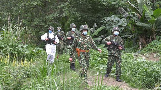 Les garde-frontières vietnamiens et chinois mènent leur patrouille conjointe ảnh 1 Les garde-frontières vietnamiens et chinois mènent leur patrouille conjointe ảnh 1