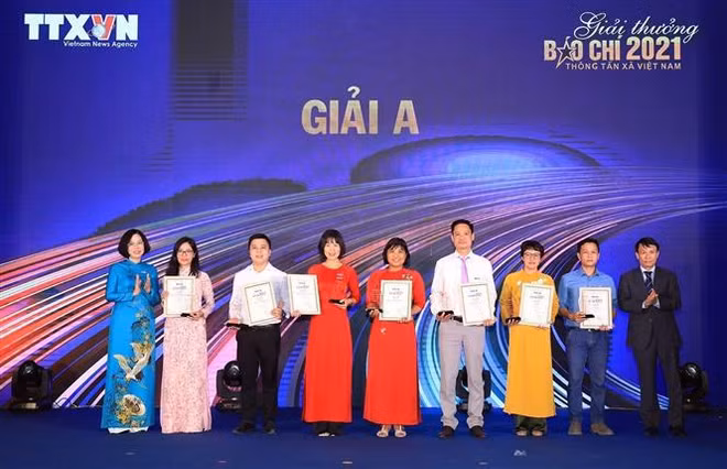 Le Prix de presse de l'Agence vietnamienne d'Information 2021 ảnh 1