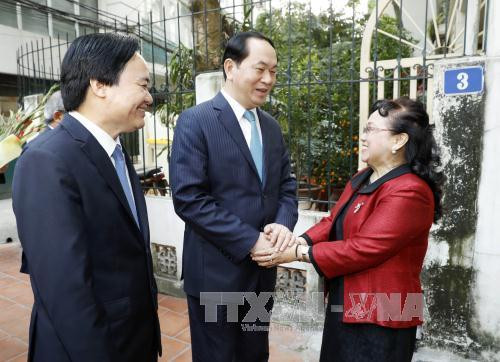 Le président Tran Dai Quang formule ses vœux du Têt à des intellectuels ảnh 3 Le président Tran Dai Quang formule ses vœux du Têt à des intellectuels ảnh 3