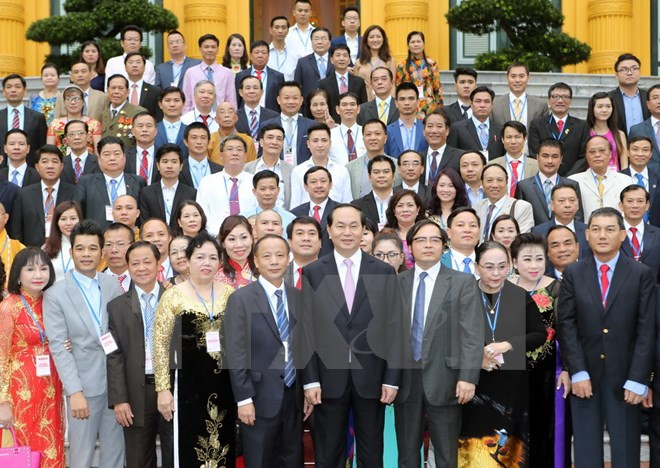 Tran Dai Quang rencontre des responsables de PME exemplaires ảnh 1 Tran Dai Quang rencontre des responsables de PME exemplaires ảnh 1