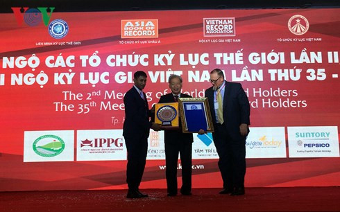 Le Vietnam décroche quatre autres records du monde ảnh 1 Le Vietnam décroche quatre autres records du monde ảnh 1