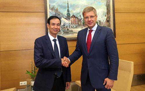 Hanoi veut renforcer les relations multisectorielles avec les pays européens ảnh 1 Hanoi veut renforcer les relations multisectorielles avec les pays européens ảnh 1