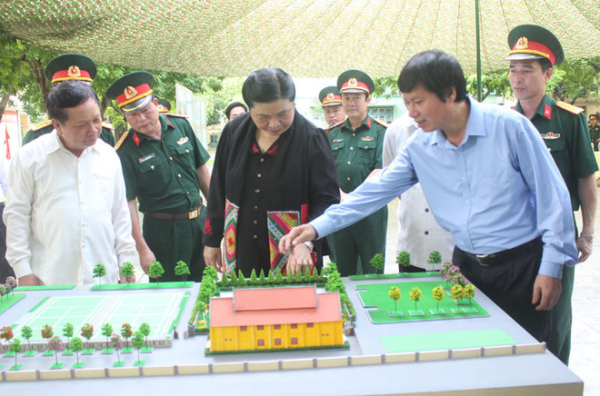 Hoa Binh louée pour la conservation du site lié au Parti populaire révolutionnaire lao ảnh 1 Hoa Binh louée pour la conservation du site lié au Parti populaire révolutionnaire lao ảnh 1