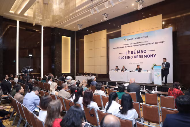 Clôture du Forum de Hanoï 2018 sur le changement climatique ảnh 1