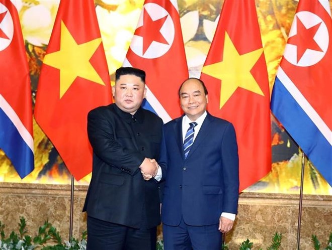 Le PM Nguyên Xuân Phuc rencontre le leader nord-coréen Kim Jong-un ảnh 1 Le PM Nguyên Xuân Phuc rencontre le leader nord-coréen Kim Jong-un ảnh 1
