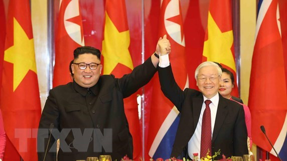 Banquet en l’honneur du président nord-coréen en images ảnh 4 Banquet en l’honneur du président nord-coréen en images ảnh 4