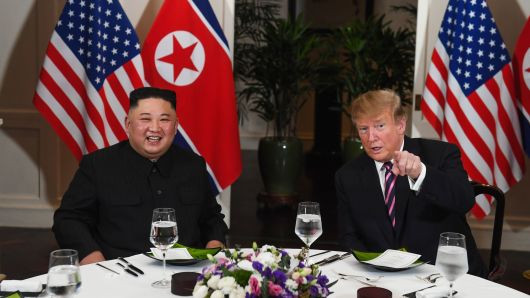 Le président américain affirme "de bonnes relations" avec le leader nord-coréen ảnh 1 Le président américain affirme "de bonnes relations" avec le leader nord-coréen ảnh 1