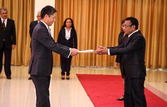 L’ambassadeur vietnamien présente ses lettres de créance au président est-timorais ảnh 1 L’ambassadeur vietnamien présente ses lettres de créance au président est-timorais ảnh 1