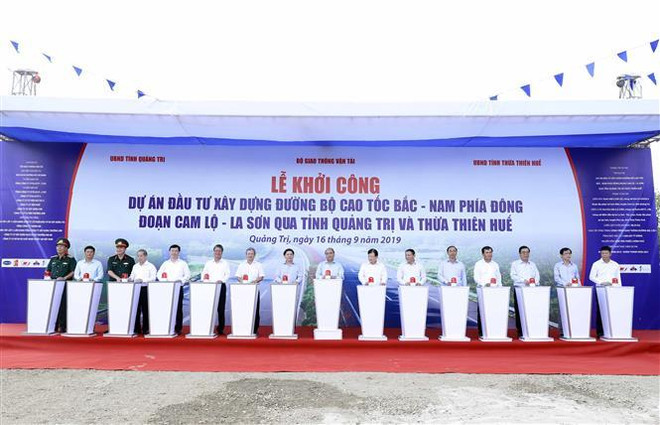 Mise en chantier d’un tronçon de l’autoroute Nord-Sud ảnh 1 Mise en chantier d’un tronçon de l’autoroute Nord-Sud ảnh 1