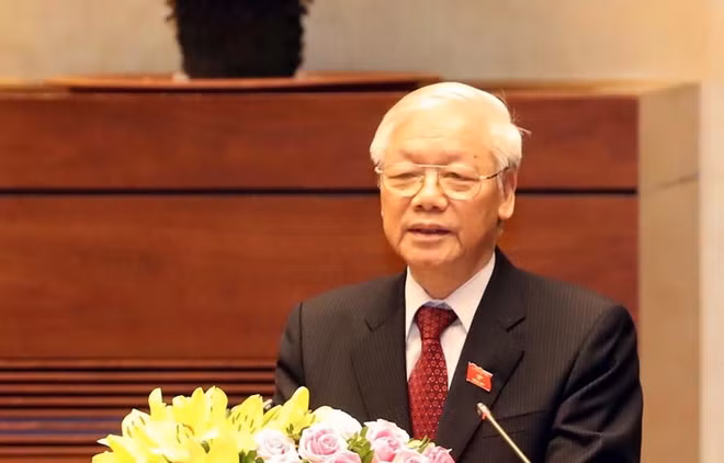 Le dirigeant Nguyen Phu Trong salue la nouvelle année scolaire ảnh 1
