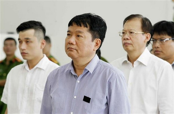Mise en examen de deux anciens cadres de PetroVietnam ảnh 1 Mise en examen de deux anciens cadres de PetroVietnam ảnh 1
